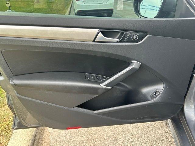 Volkswagen Passat  2022