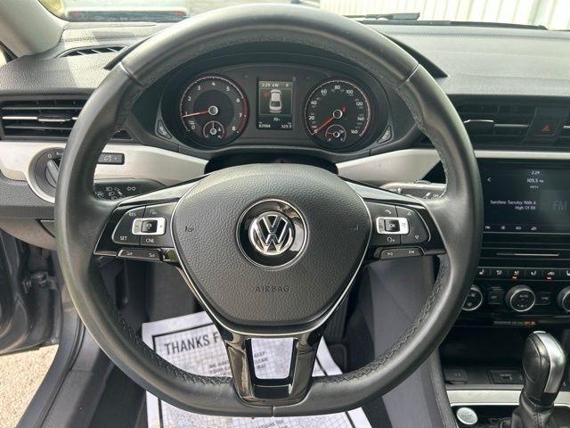 Volkswagen Passat  2022