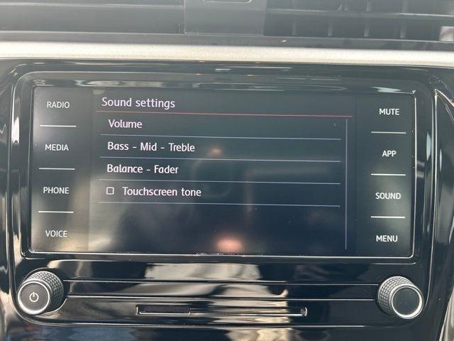 Volkswagen Passat  2022