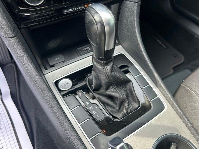 Volkswagen Passat  2022