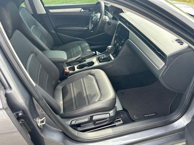Volkswagen Passat  2022