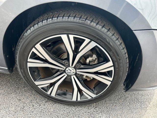 Volkswagen Passat  2022