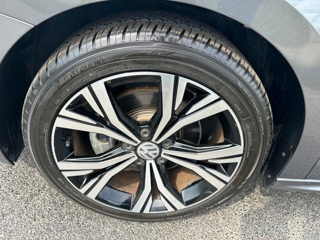 Volkswagen Passat  2022