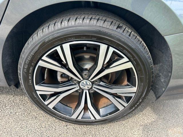 Volkswagen Passat  2022