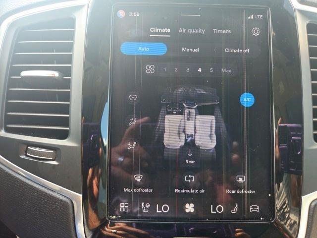 Volvo XC90  2023