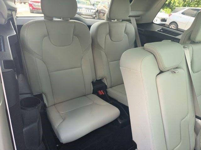 Volvo XC90  2023