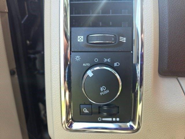 RAM 1500 Longhorn Crew Cab LWB 4WD 2017