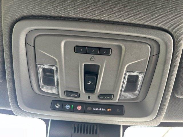 Chevrolet Silverado 1500 LTZ Crew Cab 4WD 2024