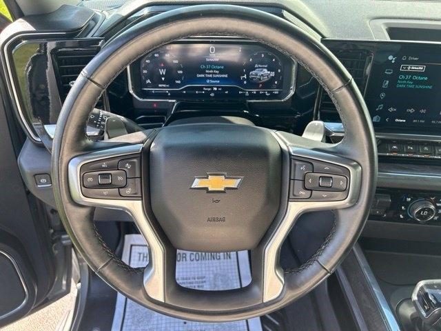 Chevrolet Silverado 1500 LTZ Crew Cab 4WD 2024