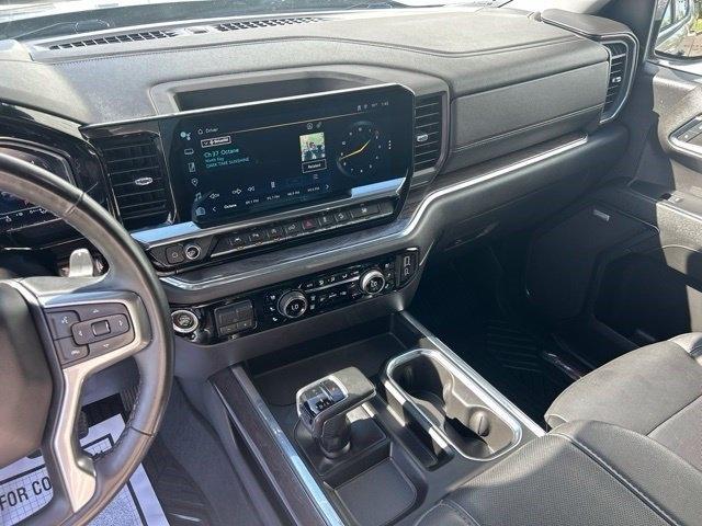 Chevrolet Silverado 1500 LTZ Crew Cab 4WD 2024