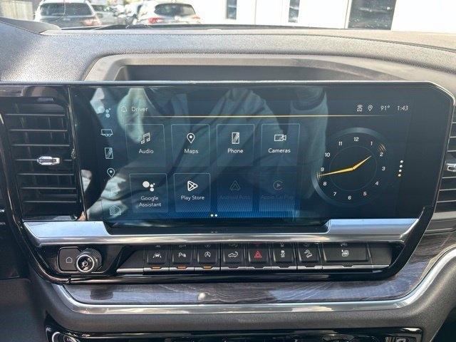 Chevrolet Silverado 1500 LTZ Crew Cab 4WD 2024