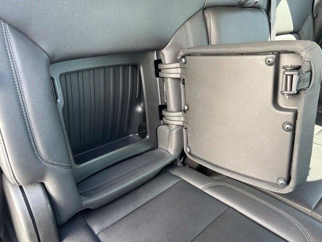 Chevrolet Silverado 1500 LTZ Crew Cab 4WD 2024