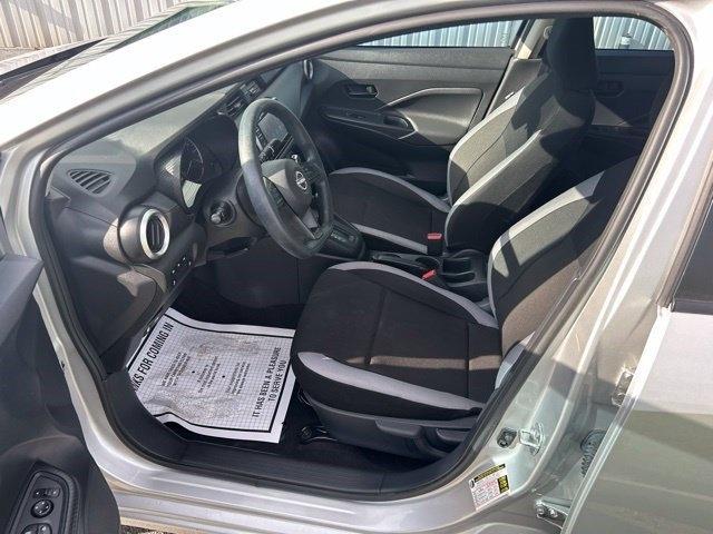 Nissan Versa S CVT 2025