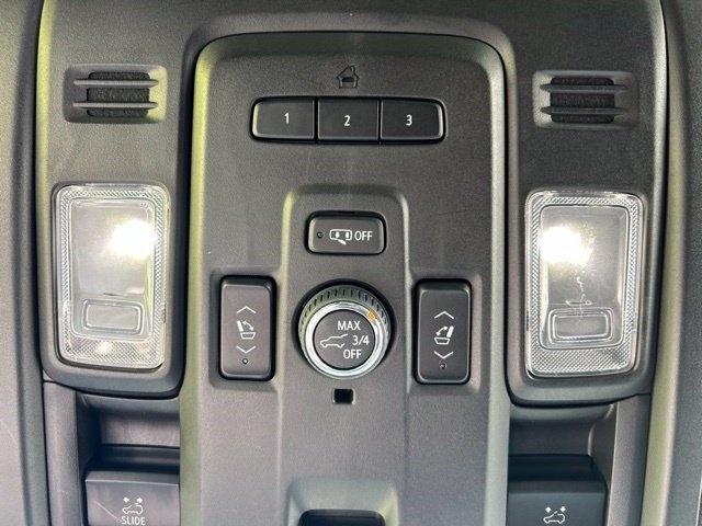 GMC Yukon SLT 4WD 2023