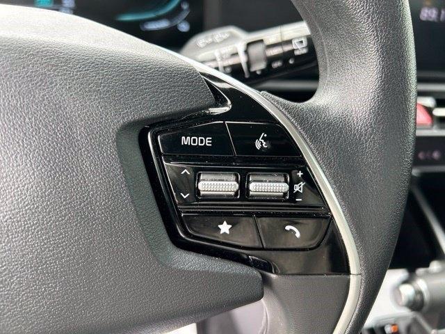 Kia Niro LX 2025