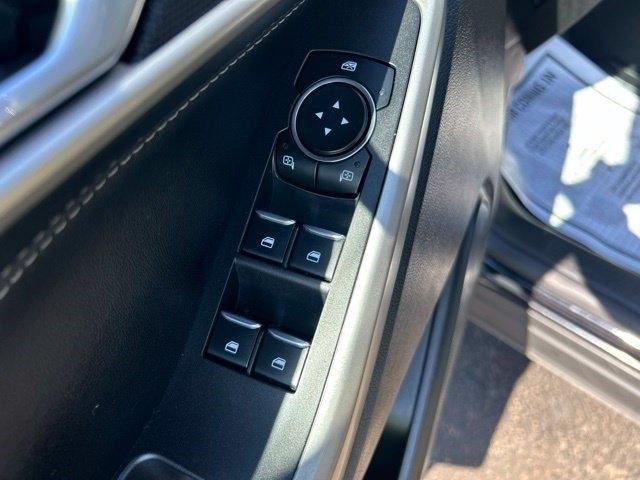 Ford Explorer XLT AWD 2023