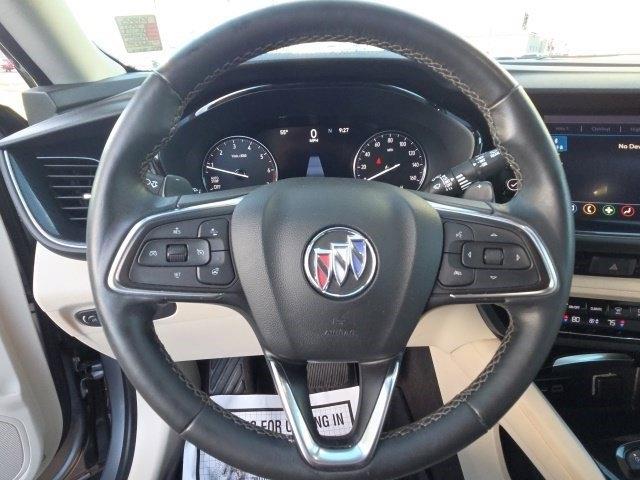 Buick Envision Essense 2021