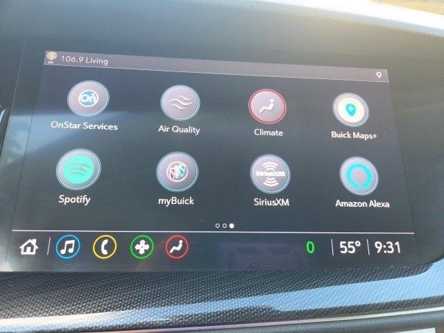 Buick Envision Essense 2021