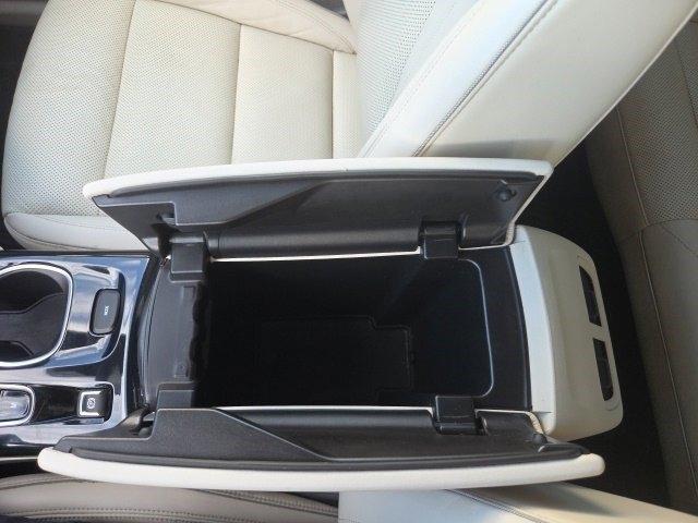Buick Envision Essense 2021
