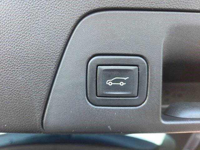 Buick Envision Essense 2021
