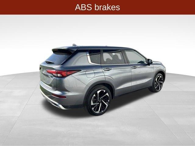 Mitsubishi Outlander SE 2WD 2023