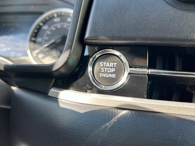 Mitsubishi Outlander SE 2WD 2023