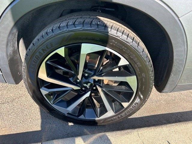 Mitsubishi Outlander SE 2WD 2023