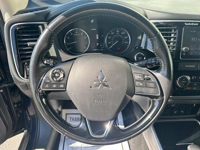 Mitsubishi Outlander SEL AWD 2018