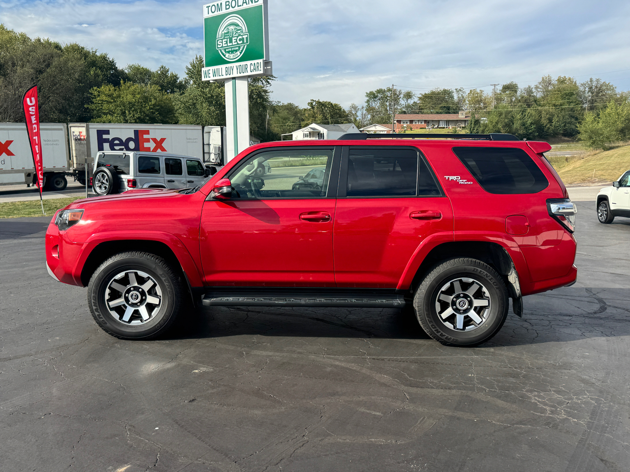 2024 Toyota 4Runner TRD Off-Road Premium 4WD photo 2