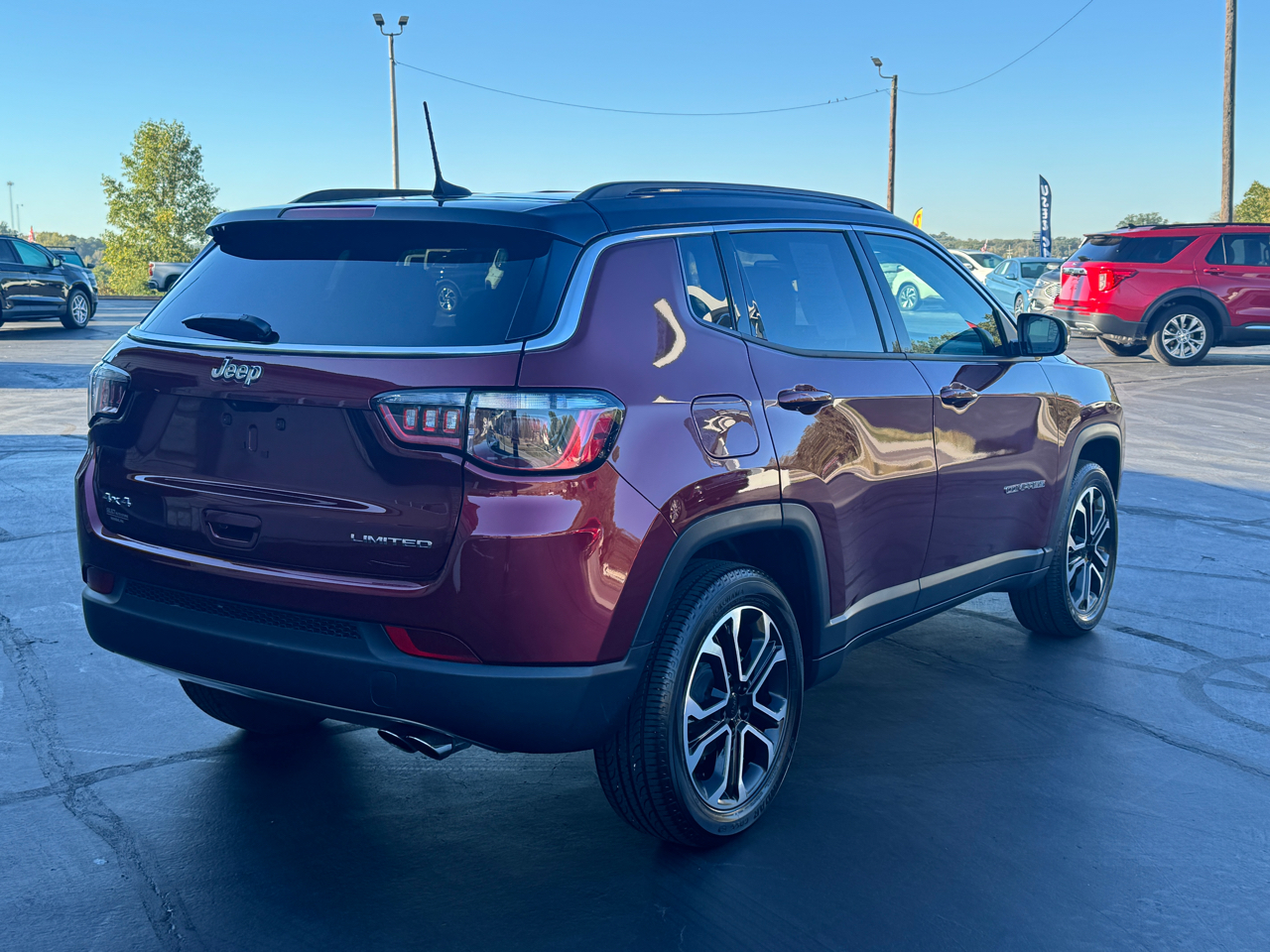 2022 Jeep Compass Limited photo 4
