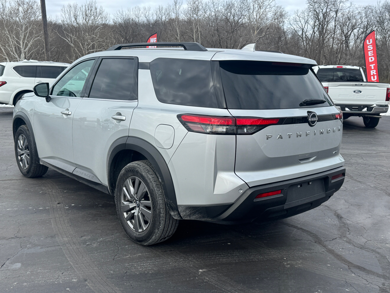 Nissan Pathfinder SV 4WD 2025