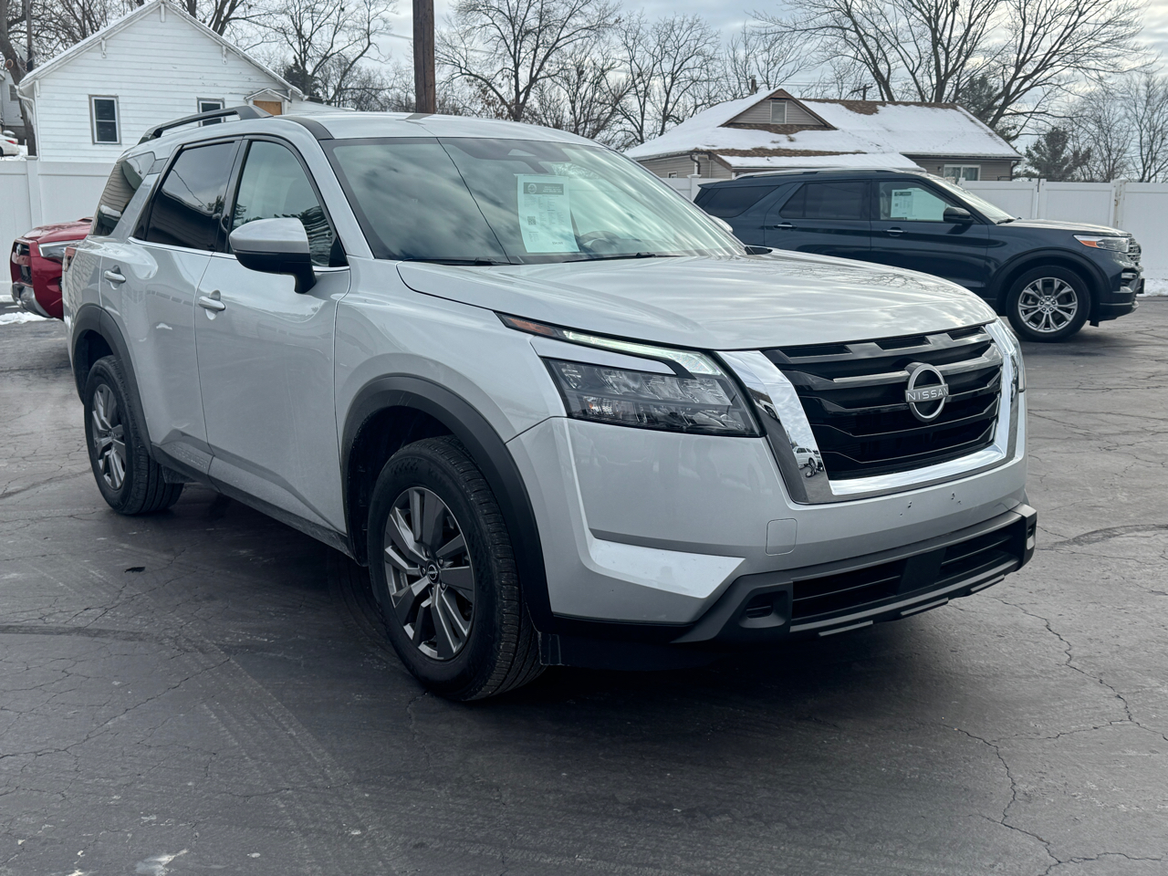 Nissan Pathfinder SV 4WD 2025