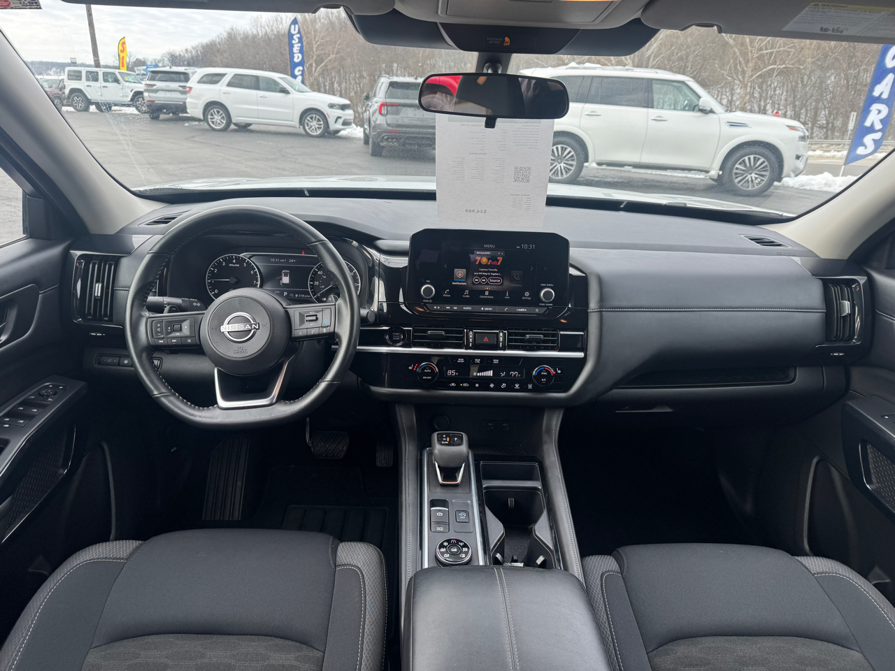 Nissan Pathfinder SV 4WD 2025