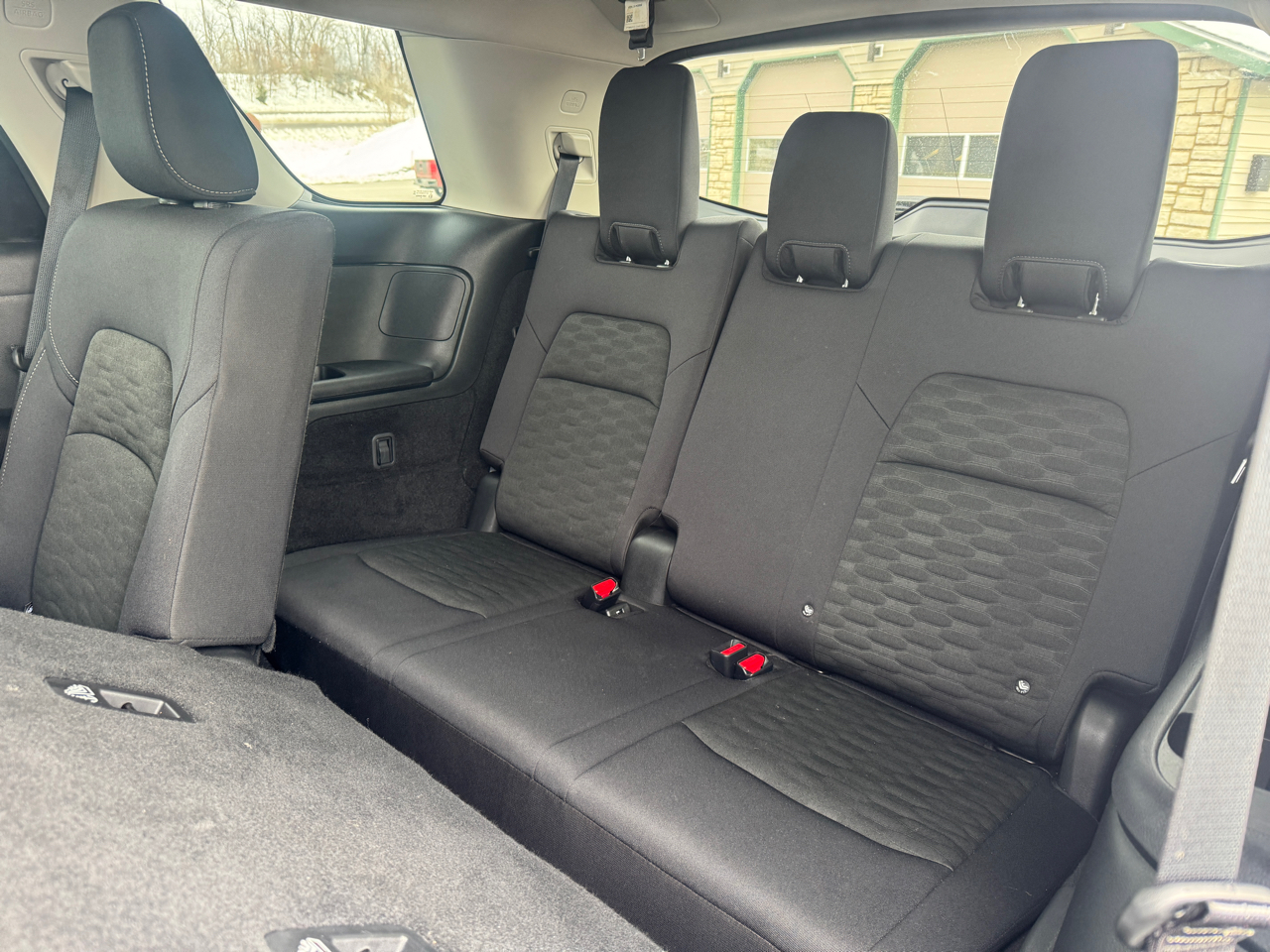 Nissan Pathfinder SV 4WD 2025