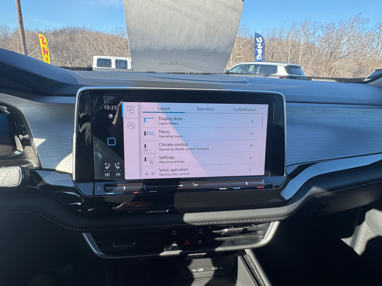 Volkswagen Atlas Cross Sport SE w/Technology AWD 2025