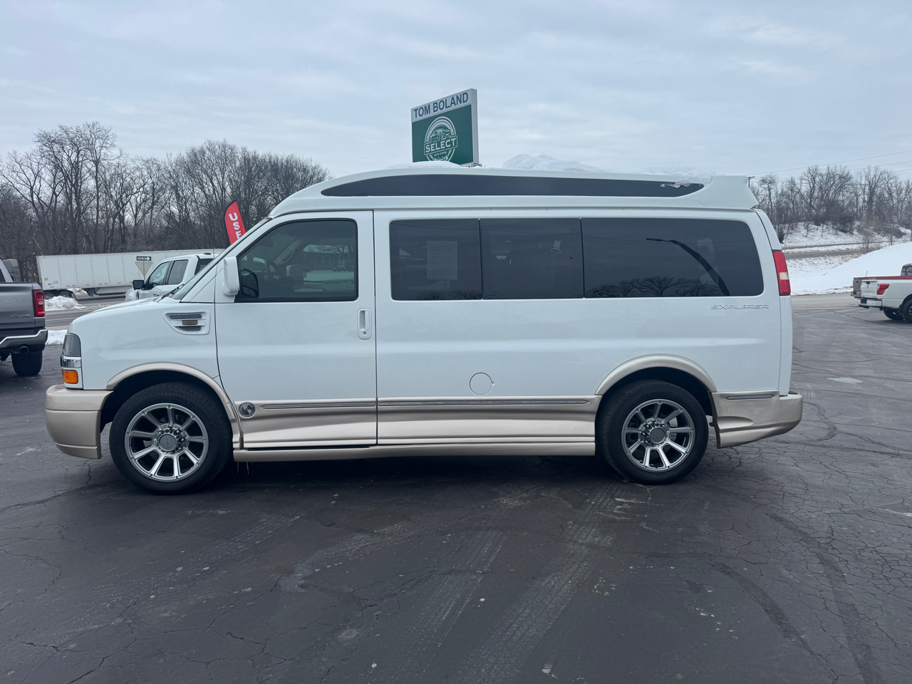 Chevrolet Express Passenger  2015