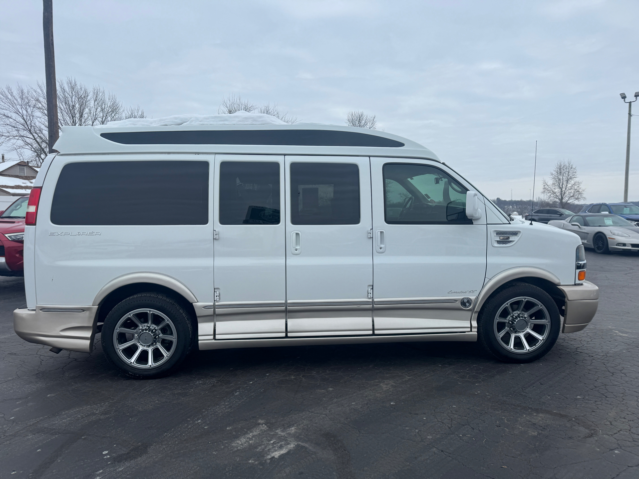 Chevrolet Express Passenger  2015