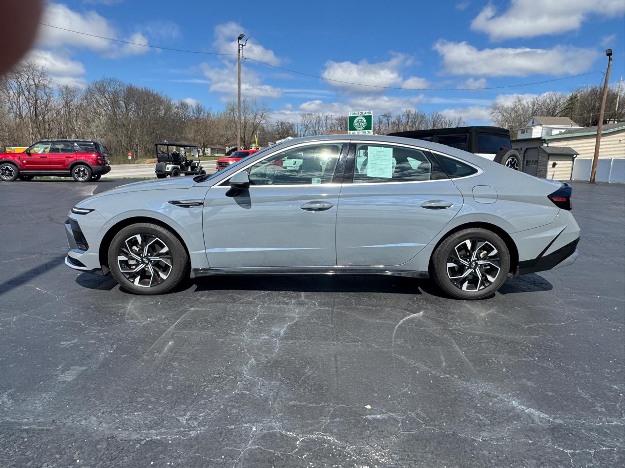 Hyundai Sonata SEL 2024