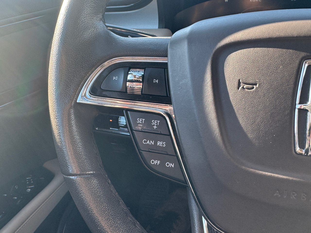 Lincoln Nautilus Base AWD 2022