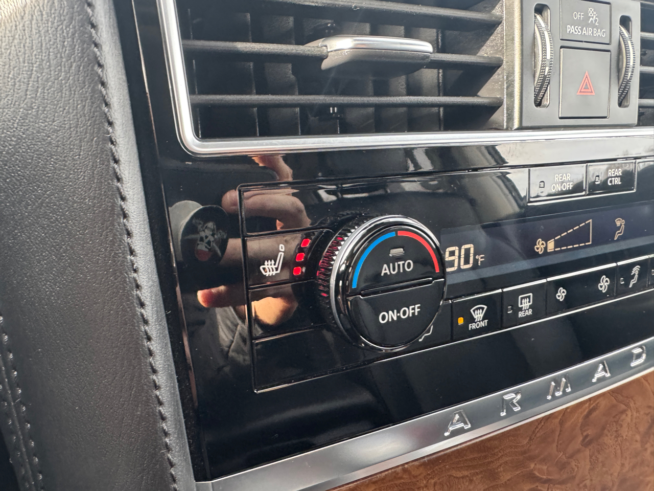 Nissan Armada SL AWD 2024