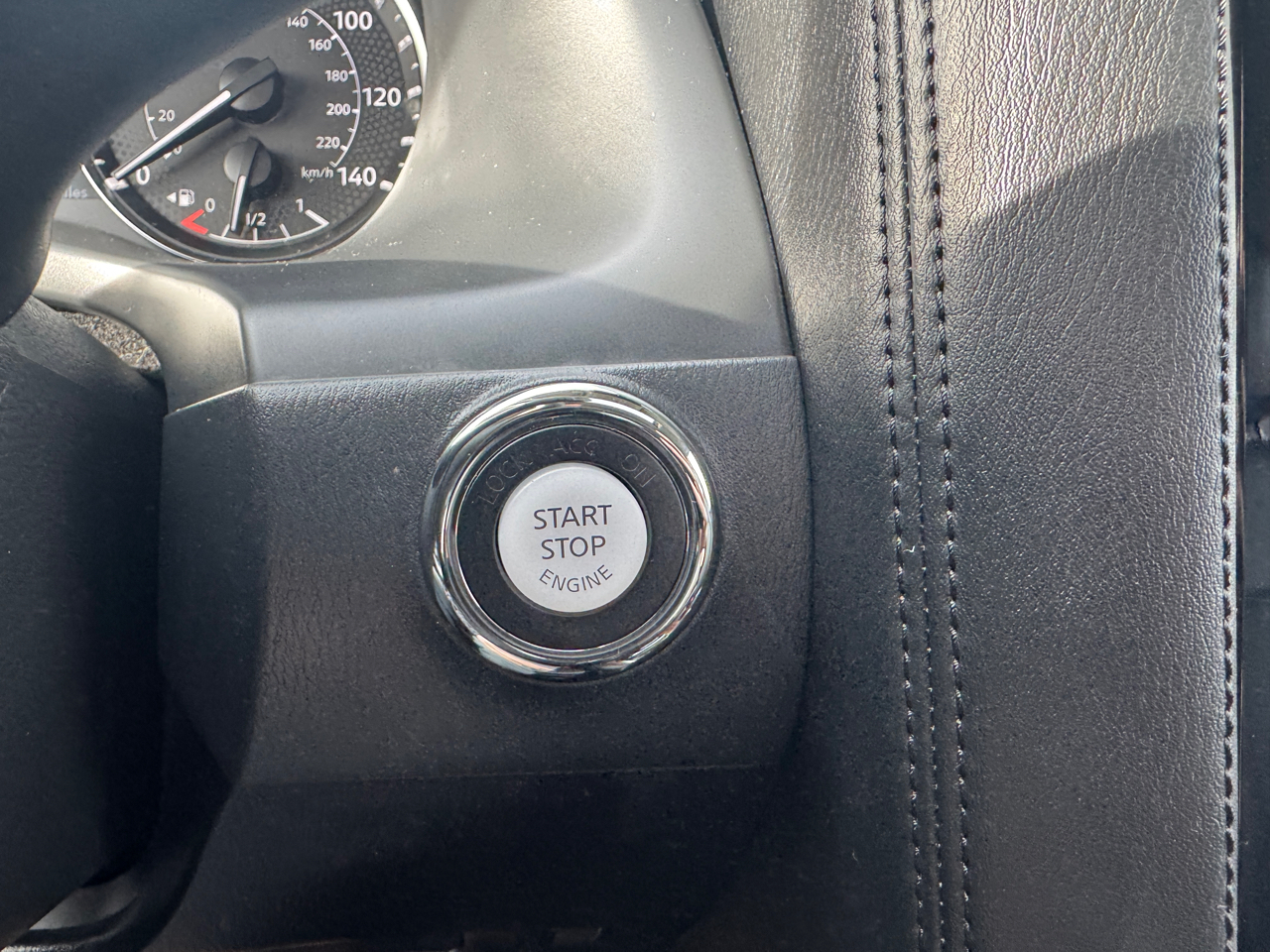 Nissan Armada SL AWD 2024