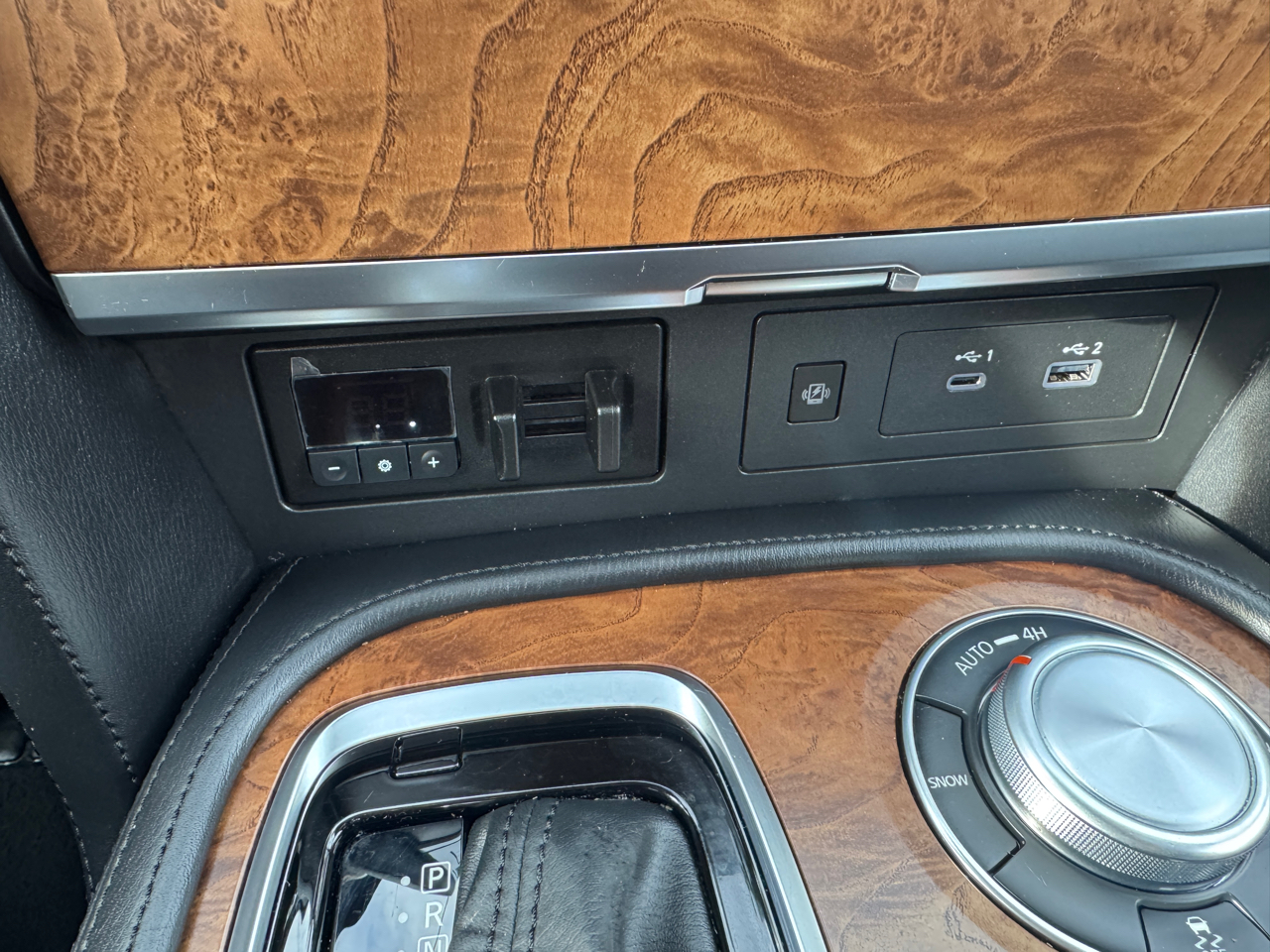 Nissan Armada SL AWD 2024