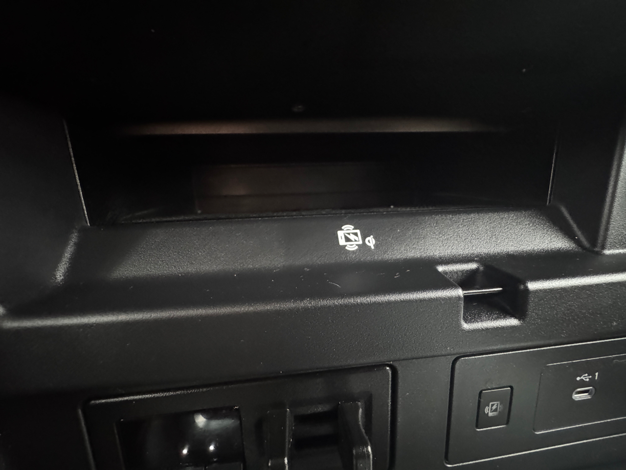 Nissan Armada SV AWD 2024