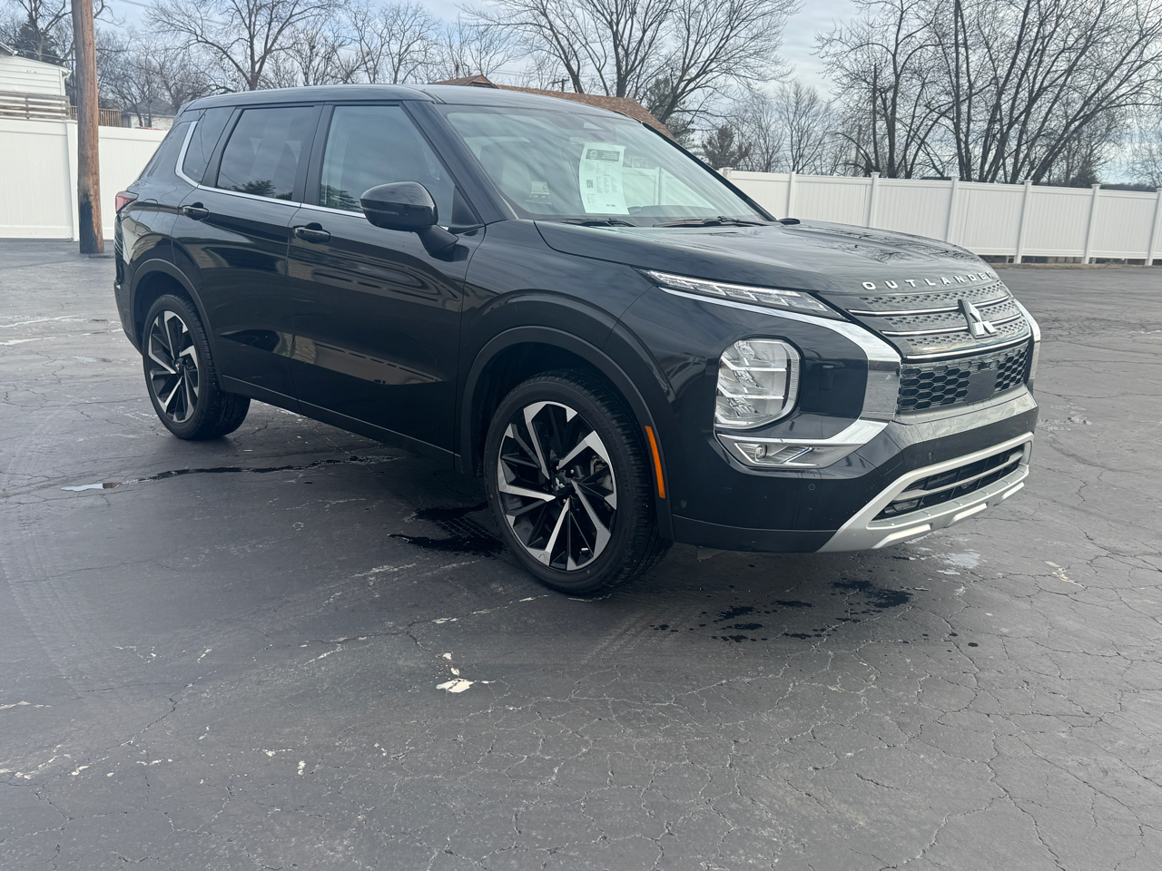 Mitsubishi Outlander SE 4WD 2024