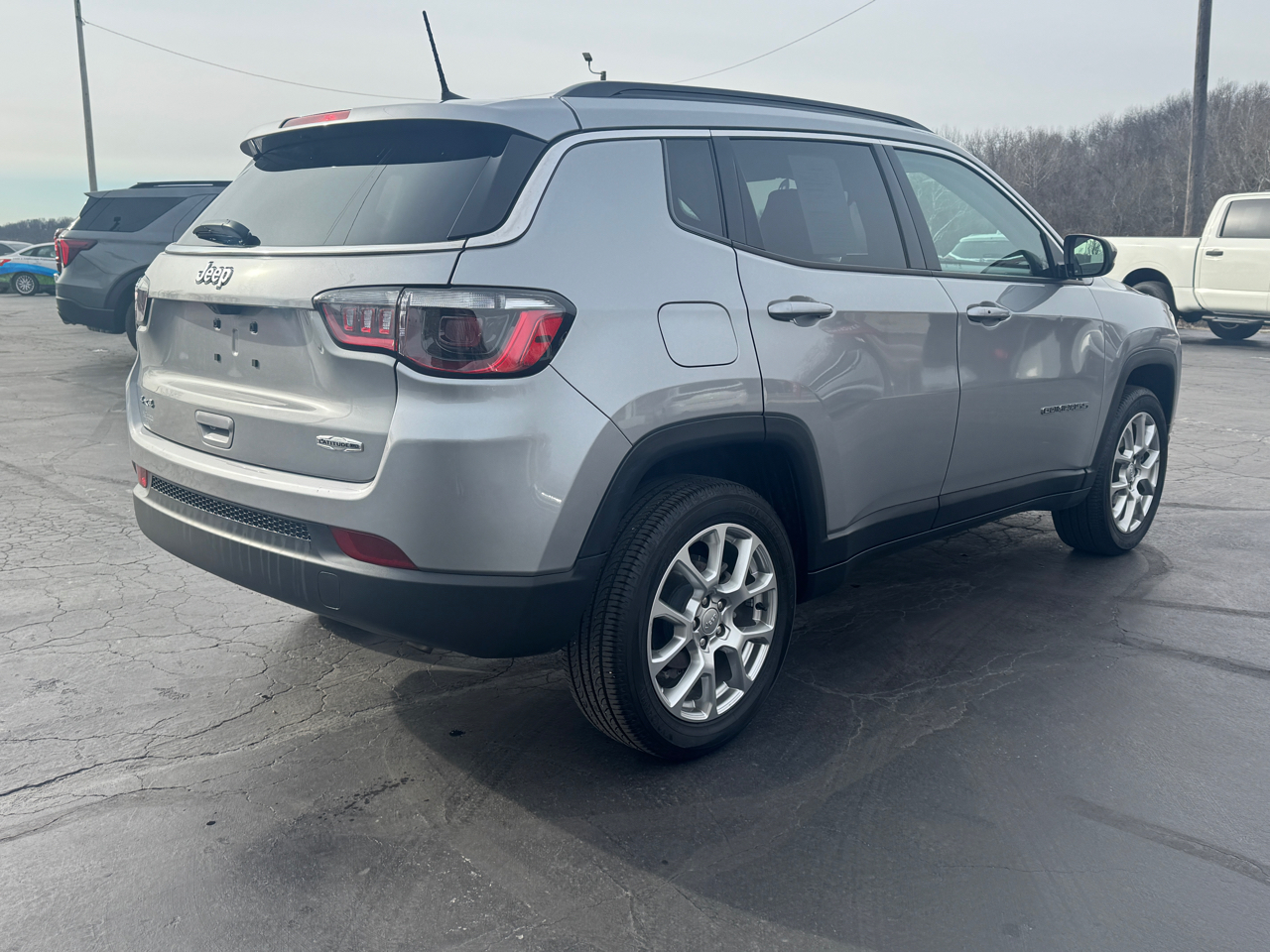 Jeep Compass Latitude 4D SUV 4WD 2022