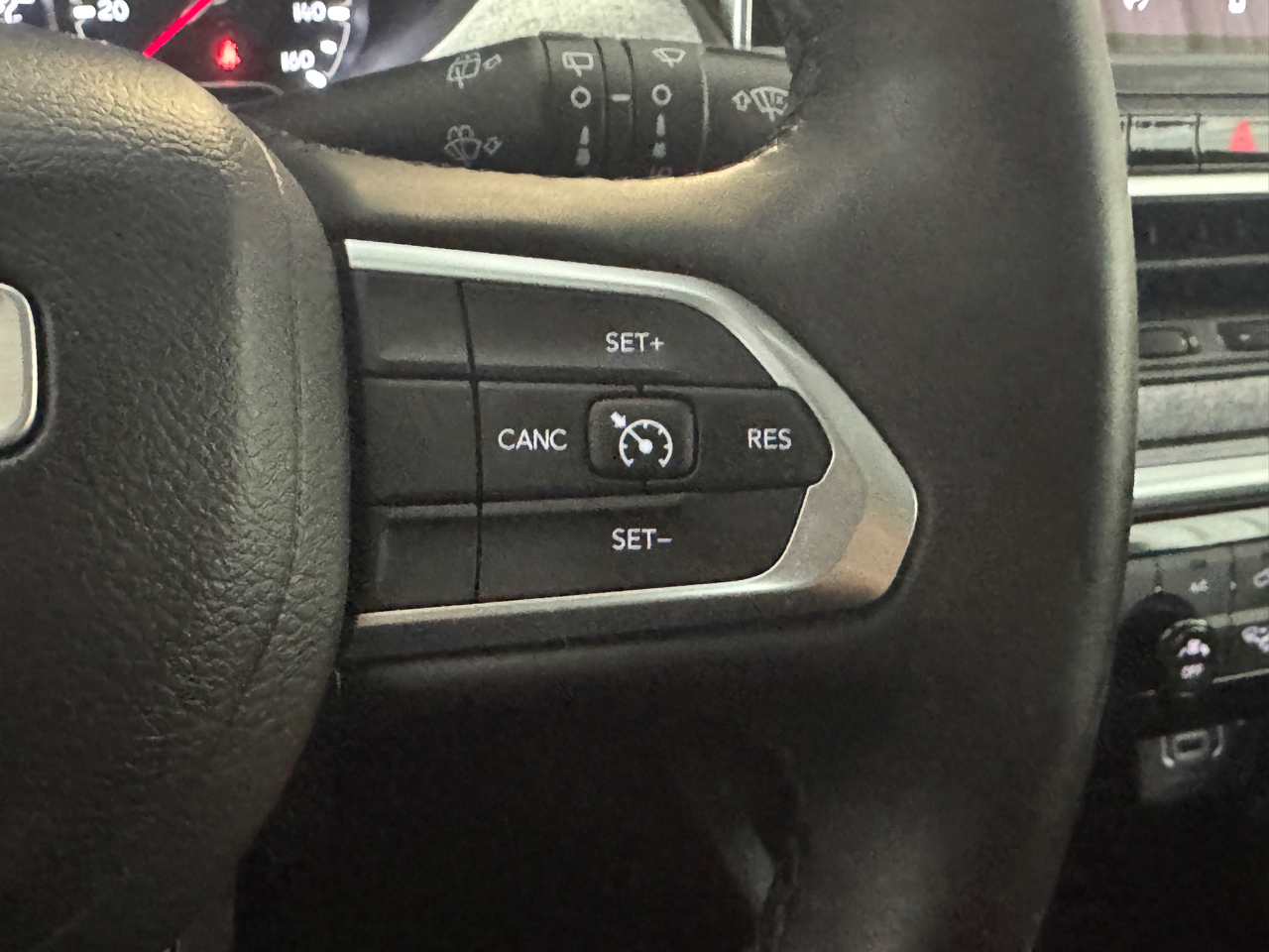 Jeep Compass Latitude 4D SUV 4WD 2022