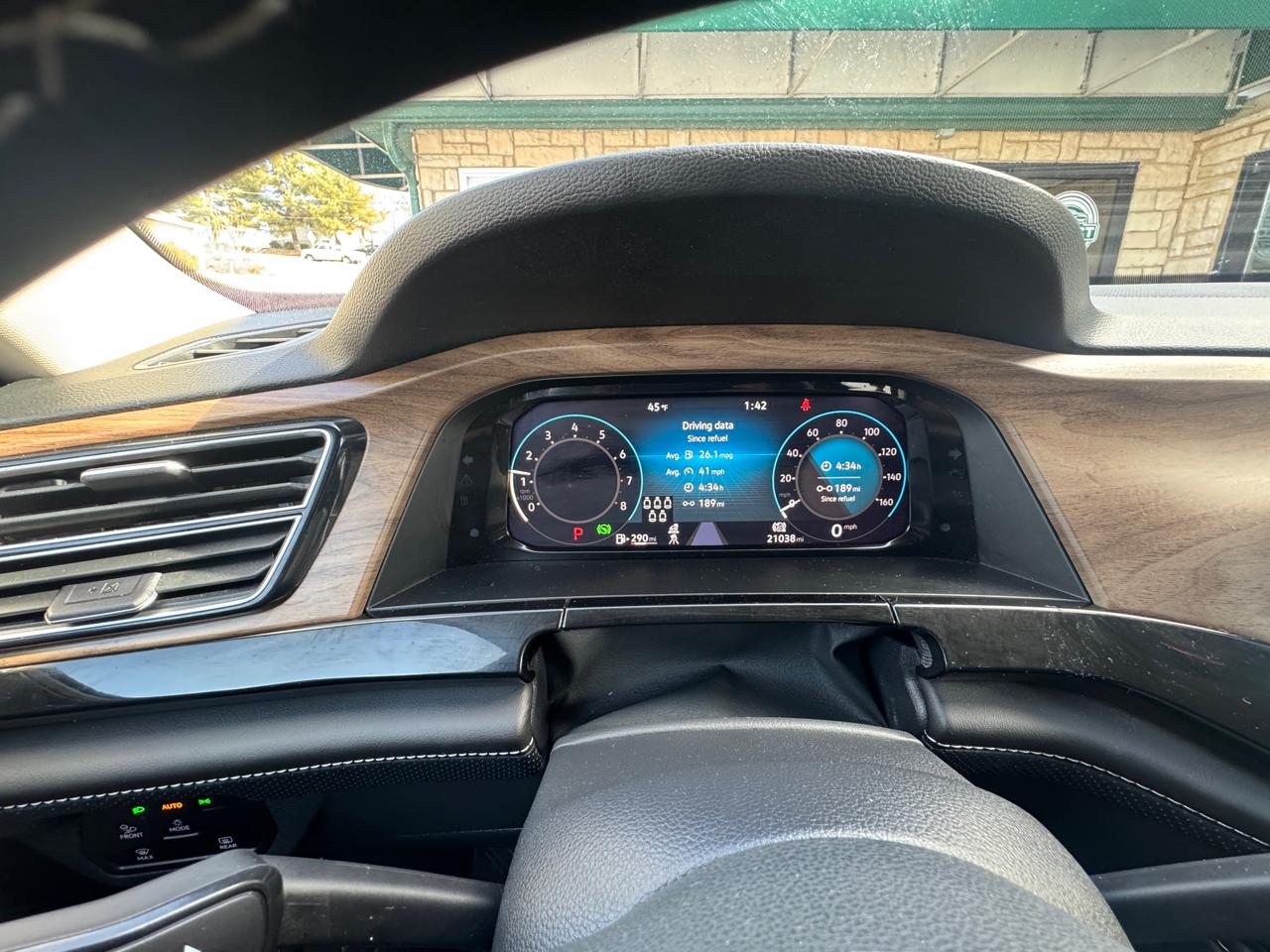 Volkswagen Atlas SE w/Technology 4MOTION 2025