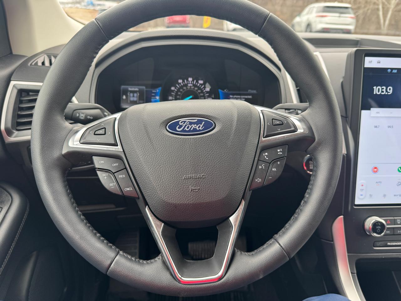Ford Edge SEL 2024