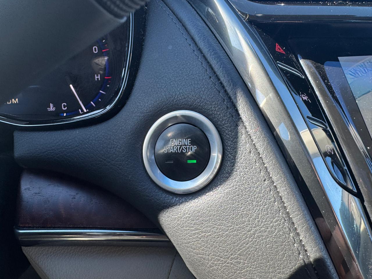 Cadillac CTS 2.0L Turbo Luxury AWD 2016