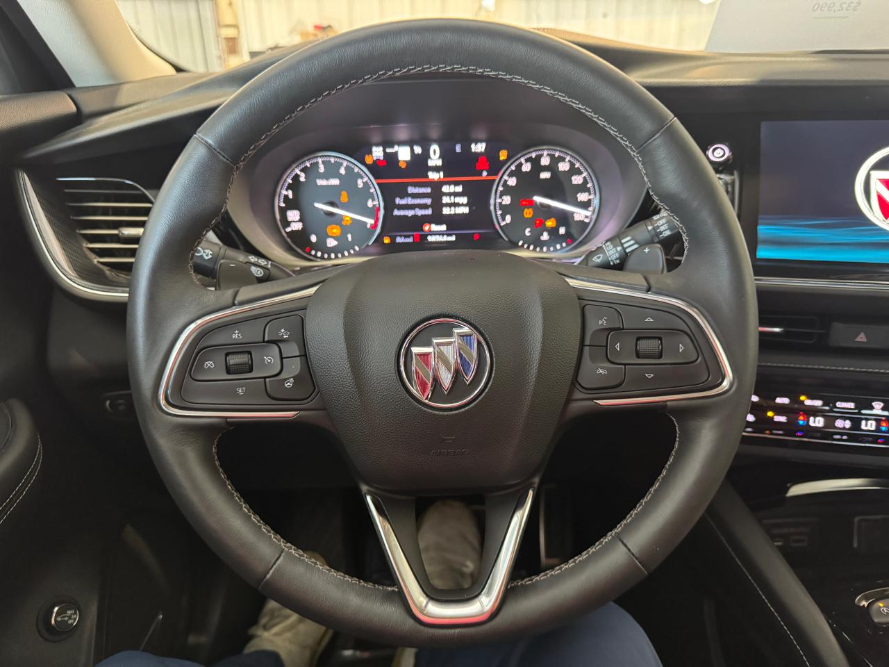 Buick Envision Essense AWD 2023